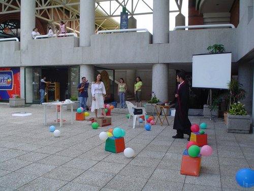 Explora kids 2007_Show Ciencia IFUG 3.JPG